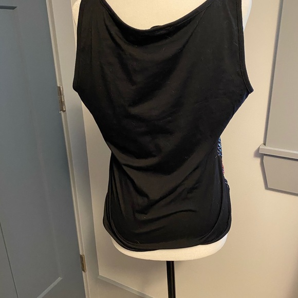 🐦2/30$ Peter Nygard Colourful sequence tank - Picture 6 of 7